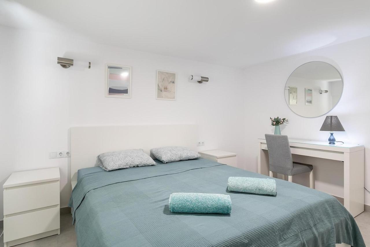 Apartament El Mar *